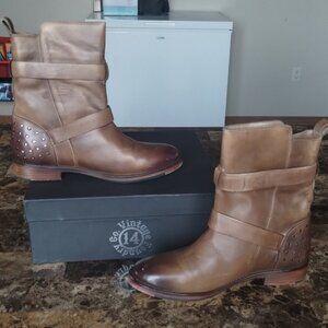 Vintage Foundry Sherry boots 8.5  (Taupe